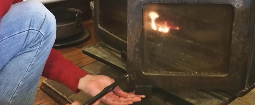 Fireplace Door Installation And Replacement Contractors in Longueuil, QC